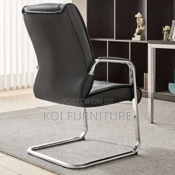Office Chair : Leather Executive Cantilever Chair