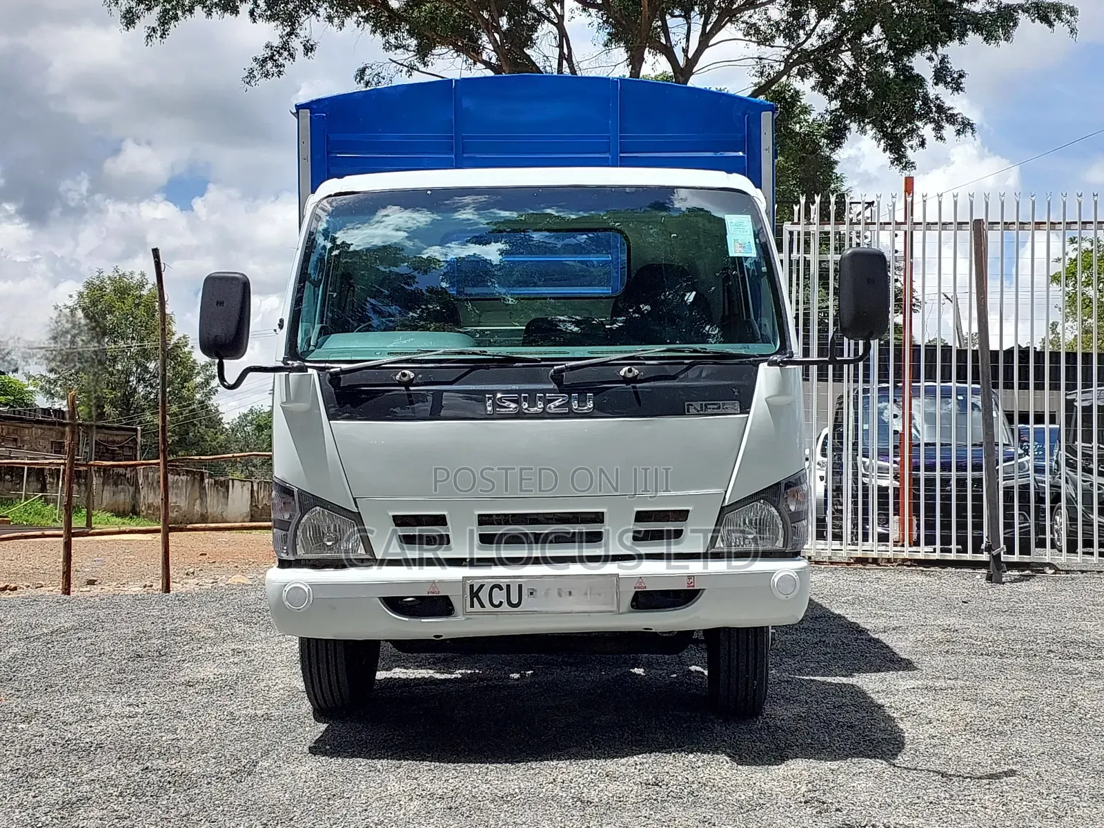 Isuzu NPR Truck