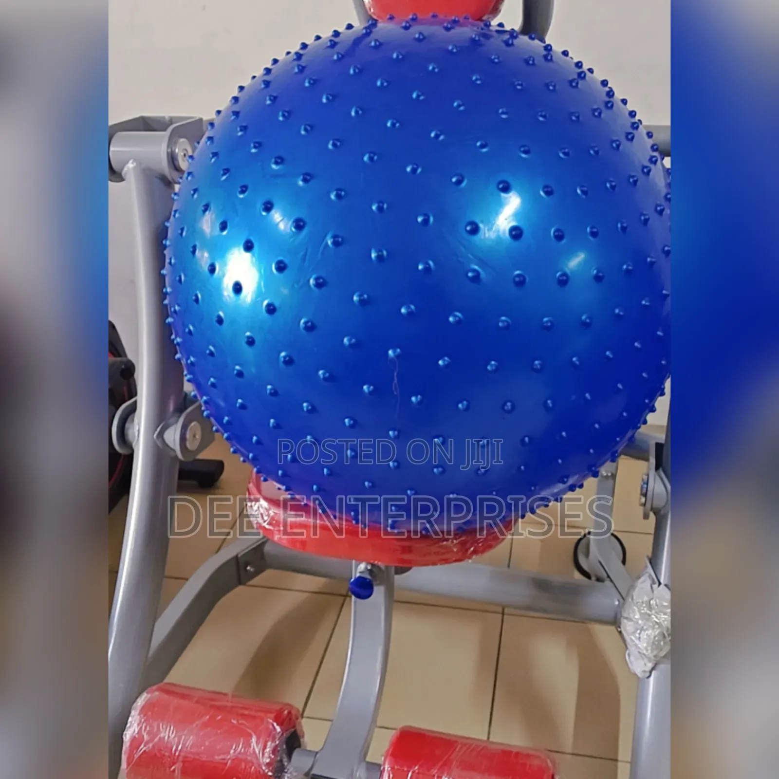 Spiked Yoga Ball
85cm