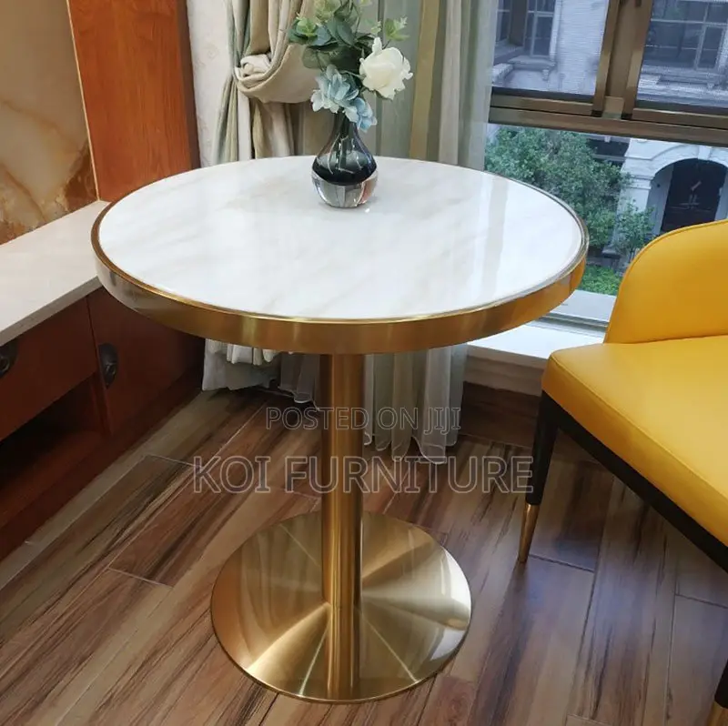 Coffee Table: Round Gold Coffee Table