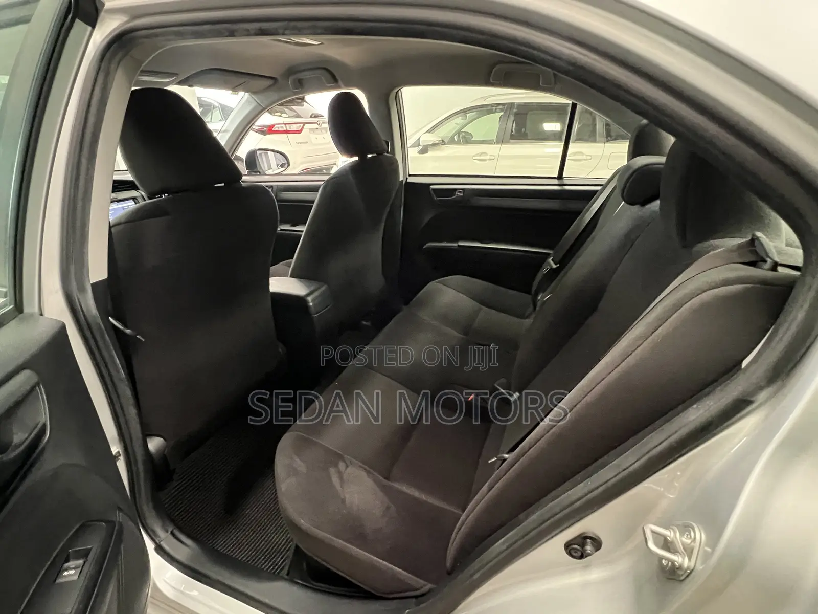 Toyota Axio 2019 Silver