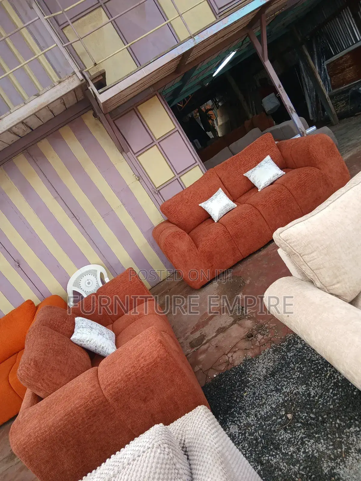3-2 Spring Bubble Design Sofa Set