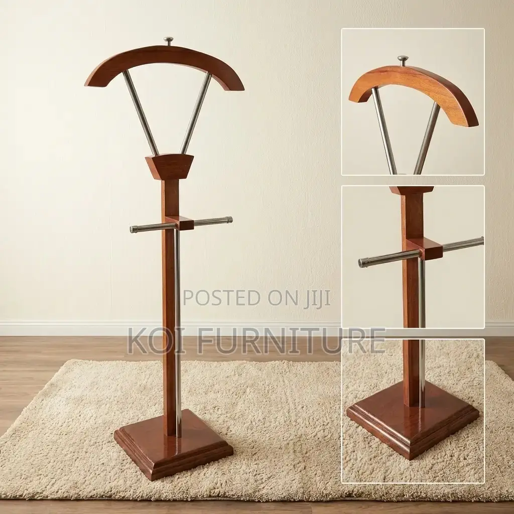 Hnagers; Brown Top Stylish Executive Coat Hanger