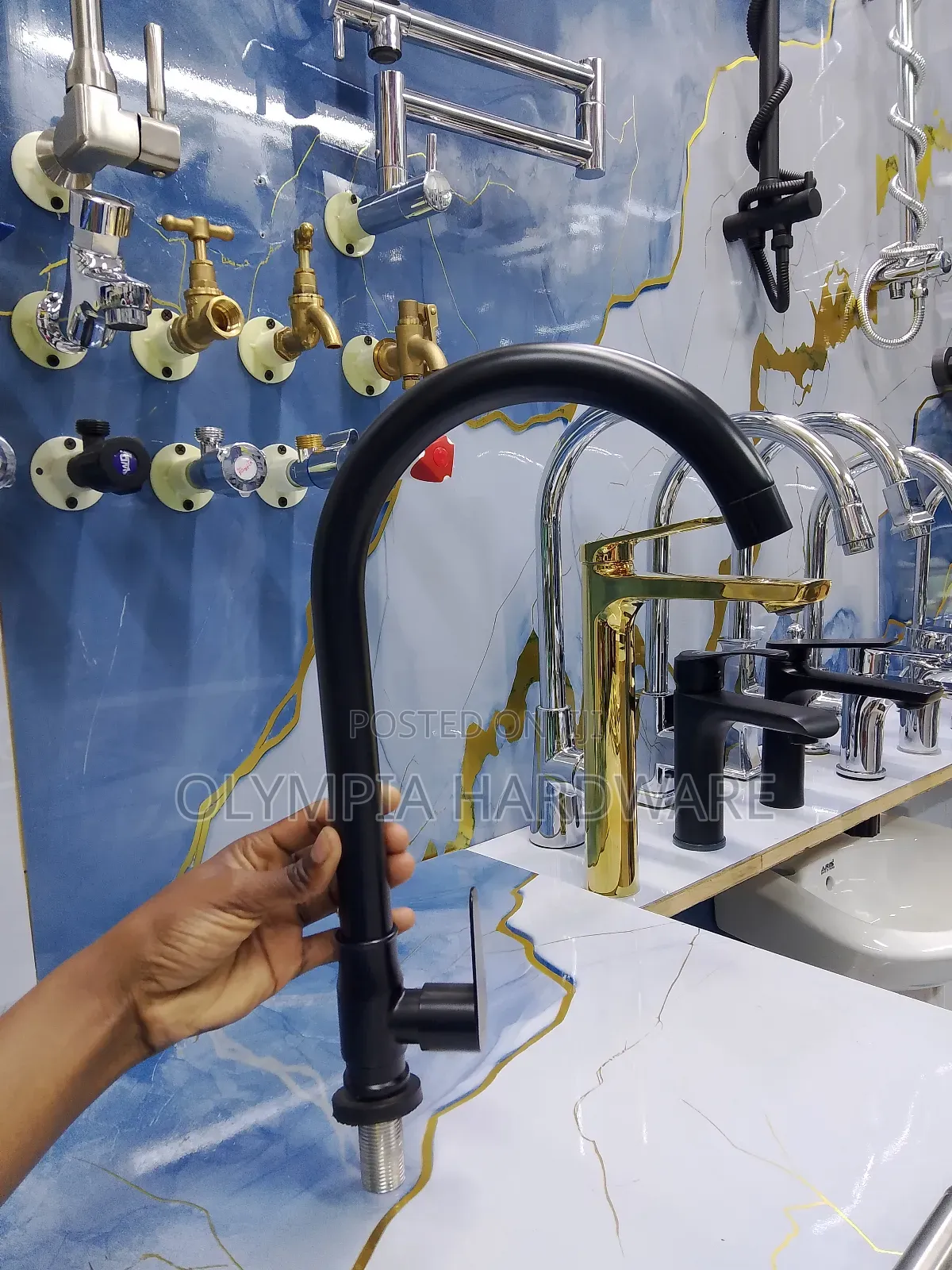 Flamingo Kitchen Tap (Black