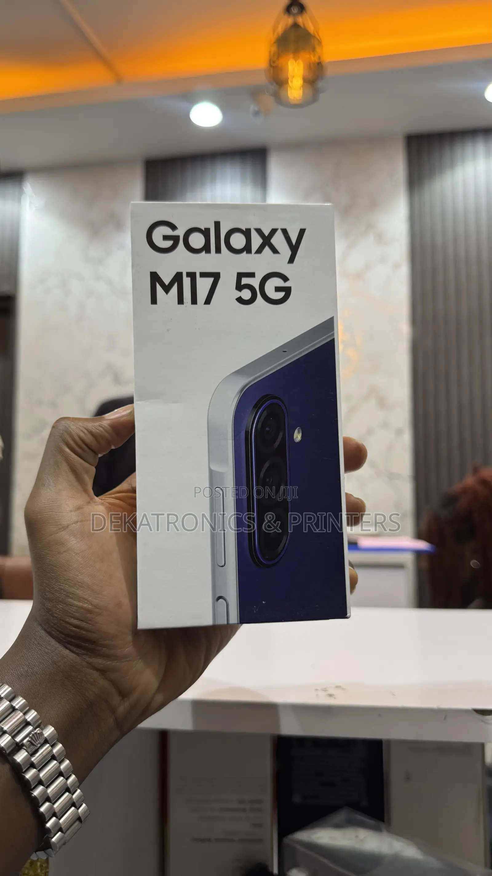 New Samsung Galaxy M17 5G 128 GB Black