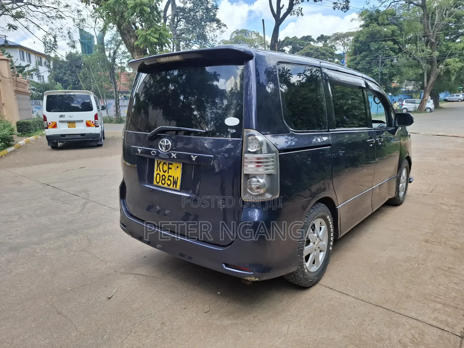 Toyota Voxy 2008 Blue