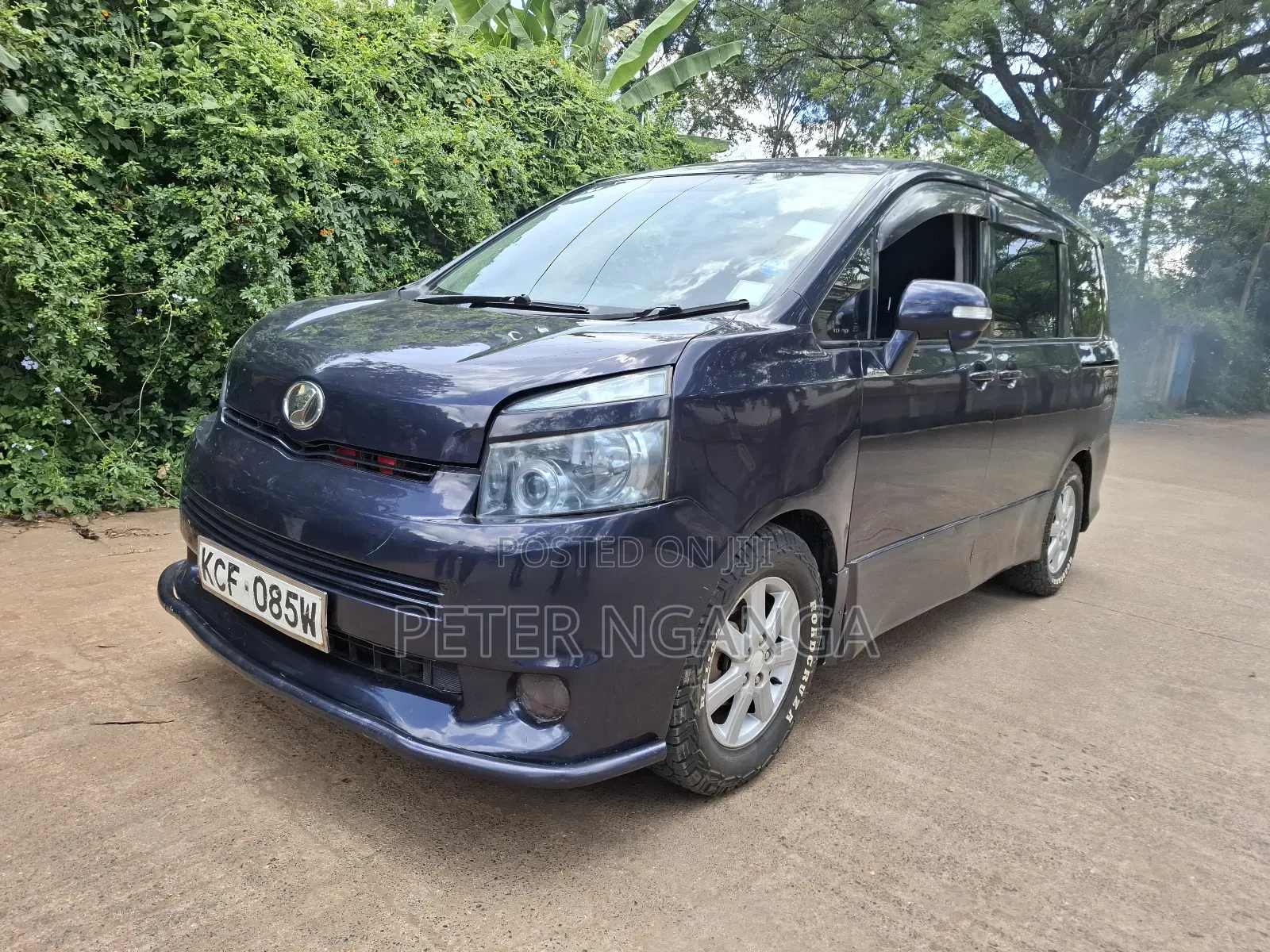 Toyota Voxy 2008 Blue