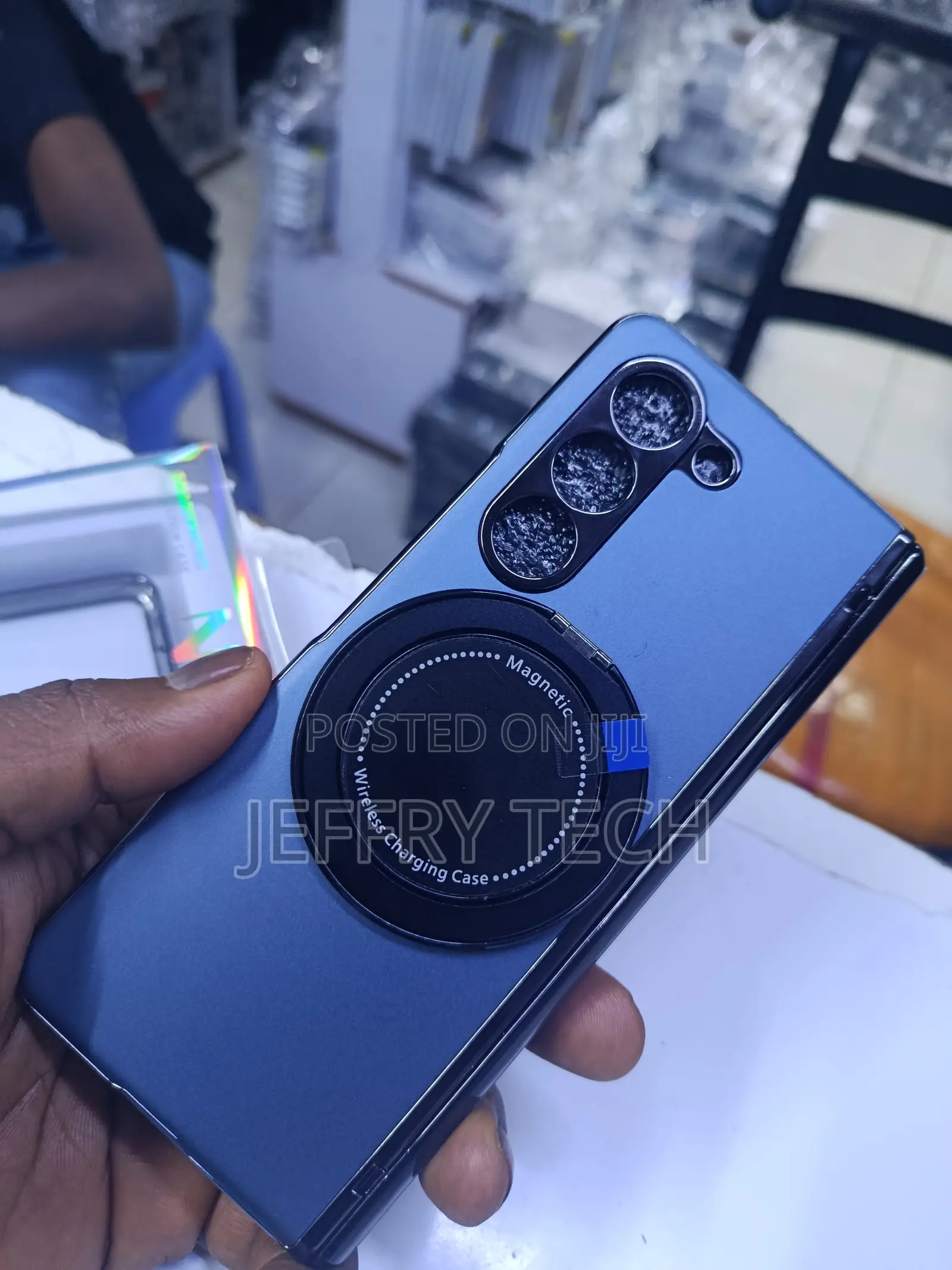 Magnetic Wireless Charging Case for the Samsung Galaxy Z Fold 5