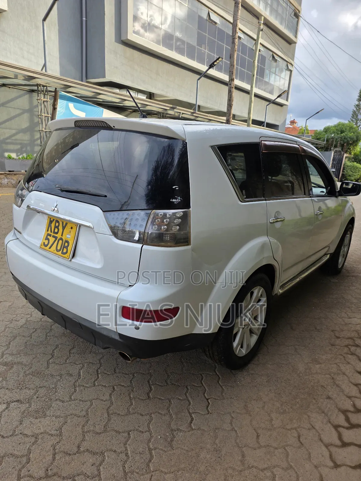 Mitsubishi Outlander 2.4i GLS Automatic 4x4 2008 White