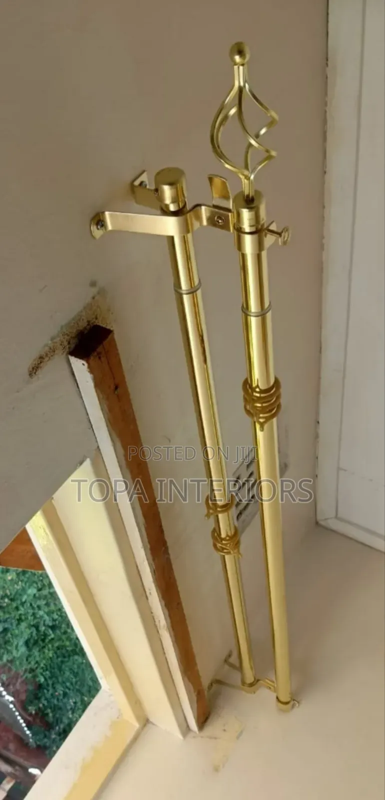 Affordable Two Metres Double Gold Curtain Rods for Doors and Windows