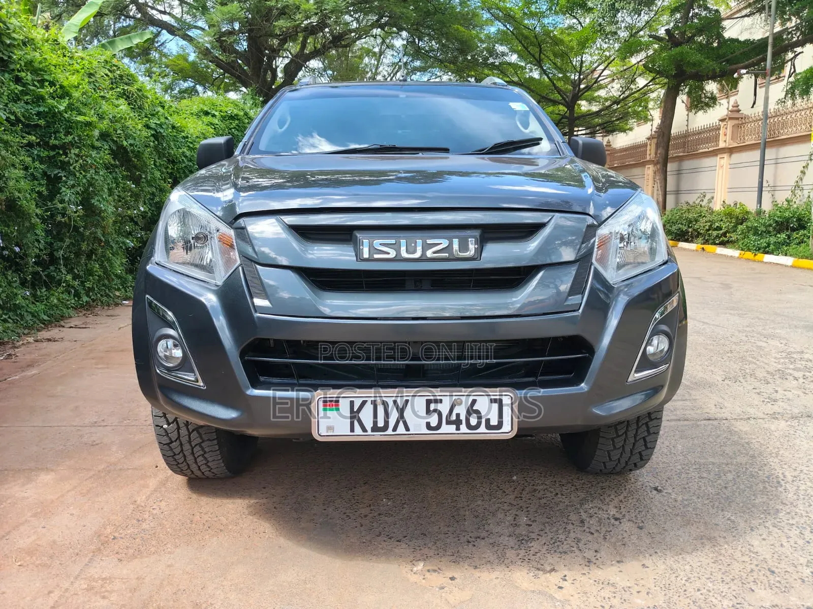 Isuzu D-MAX 2022 Gray