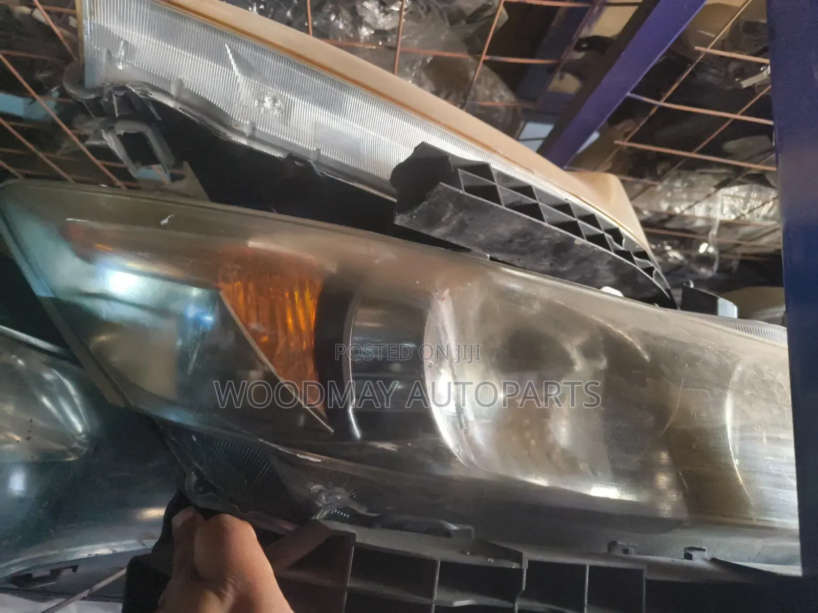 Honda Stream 2010 Headlights