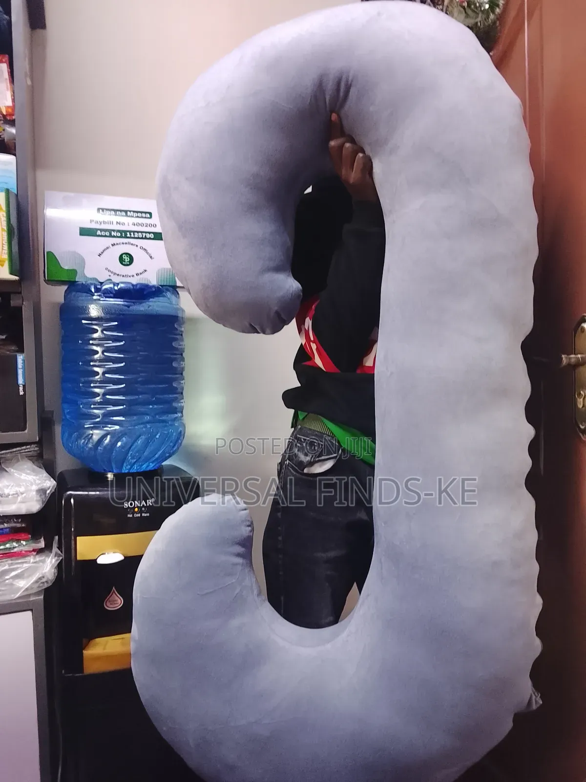 A Gray Pregnancy Pillow Velevet