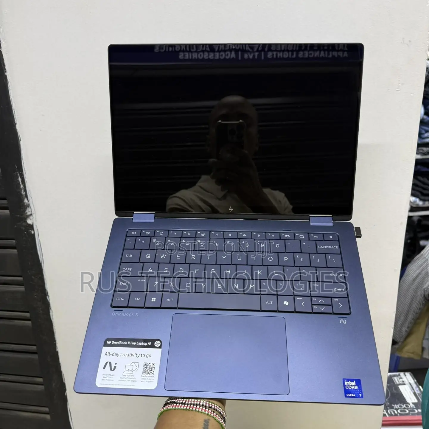 New Laptop HP OmniBook X Flip 14" 16GB Intel Core i7 SSD 1T