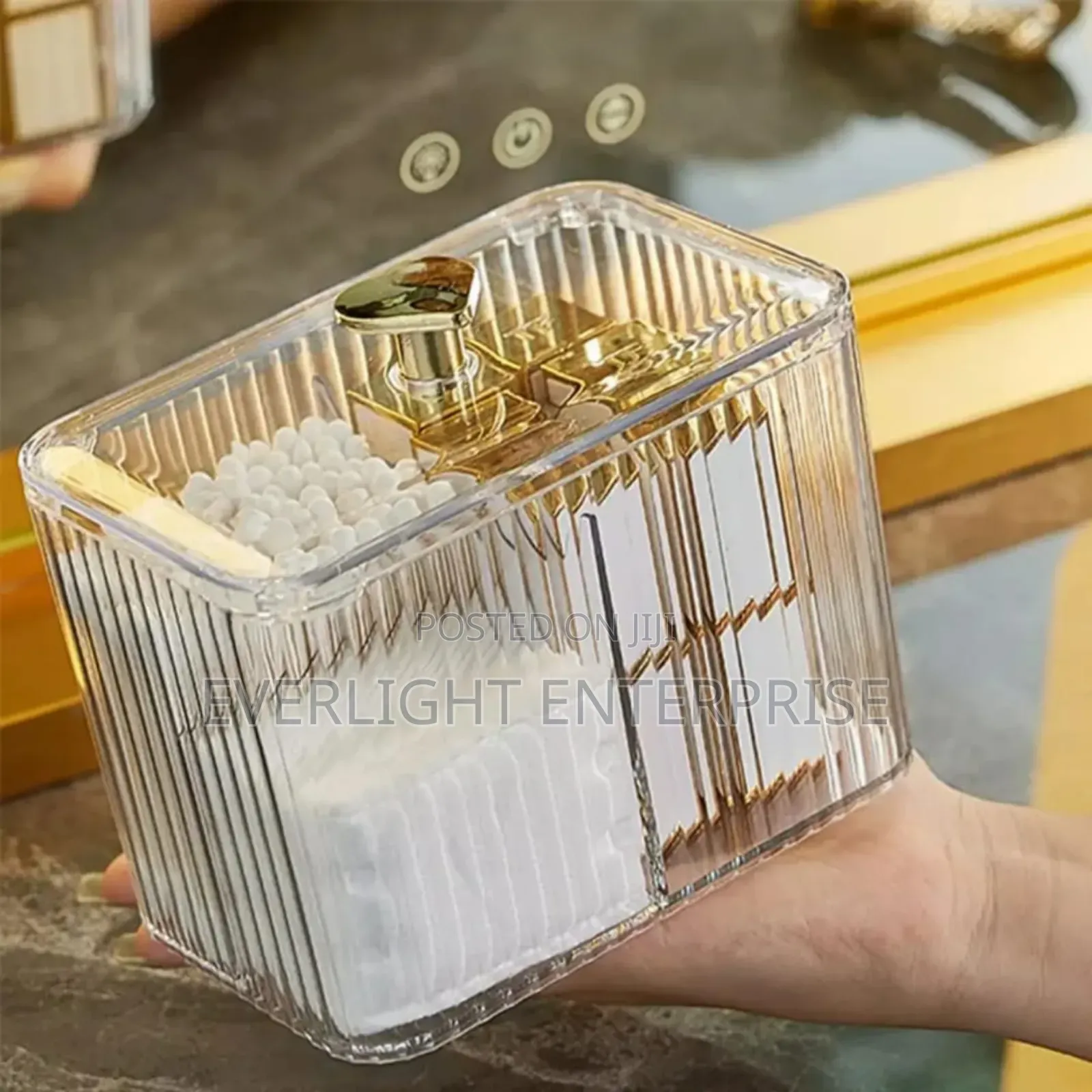 Transparent Acrylic Storage Box Desktop Dust-Proof Makeup