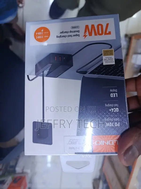 Ldnio 4-Port 70w Superfast Charging Desktop Charger