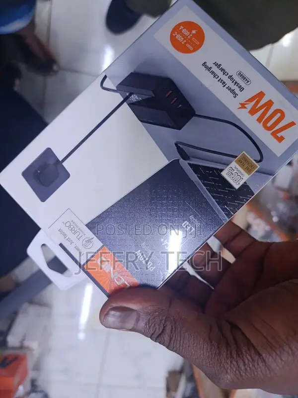 Ldnio 4-Port 70w Superfast Charging Desktop Charger