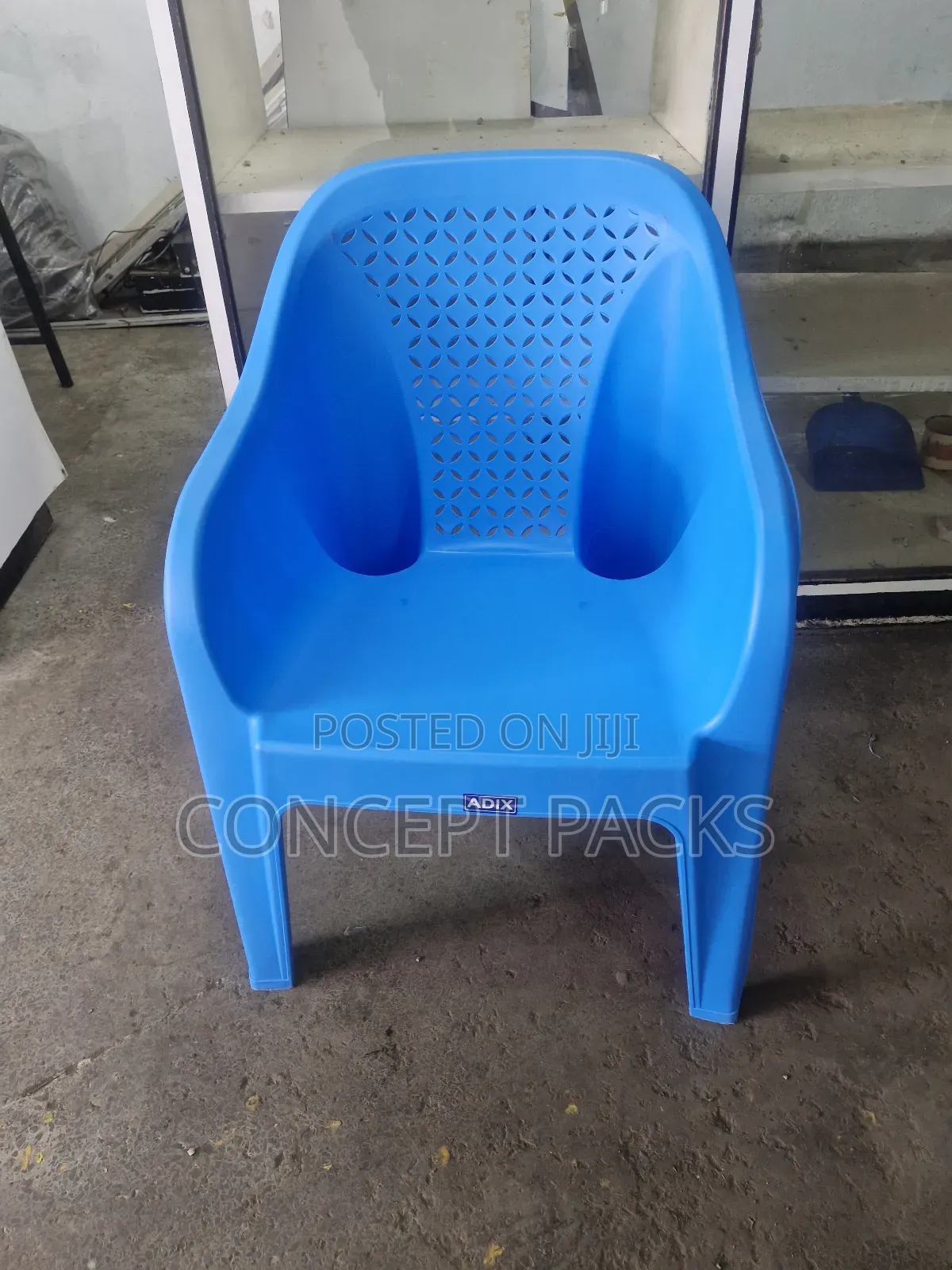 Blue Adix Easy Chair
