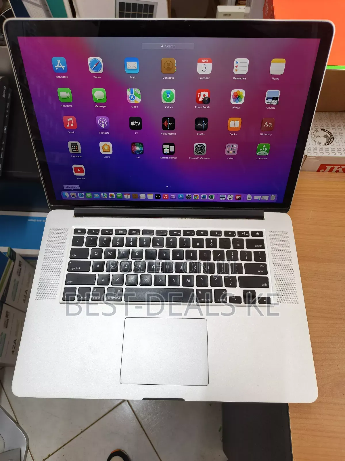 Laptop Apple MacBook Pro 2015 16GB Intel Core i7 SSD 256GB