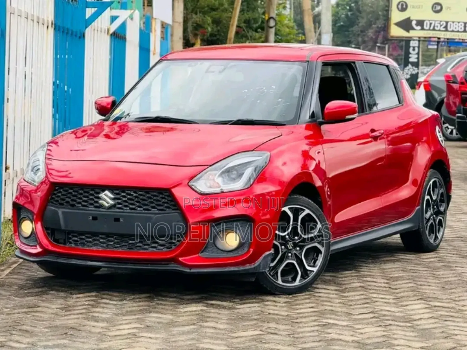 Suzuki Swift 2020 Red