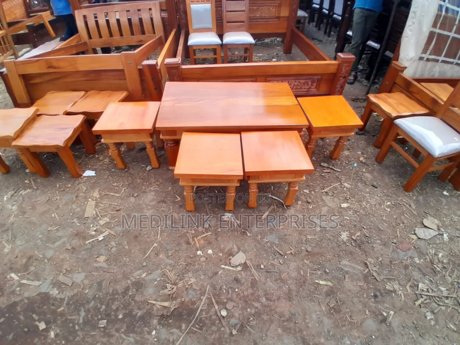 Kraal Vanish Mahogany Coffee Table Set