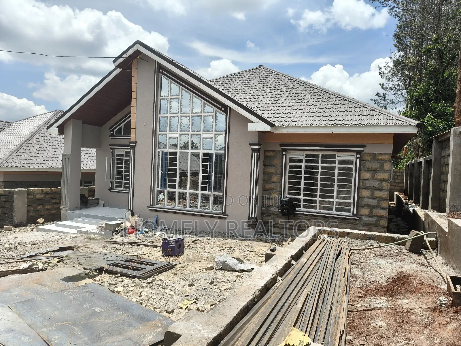 3bdrm Bungalow in Ololua Gated, Ngong for sale