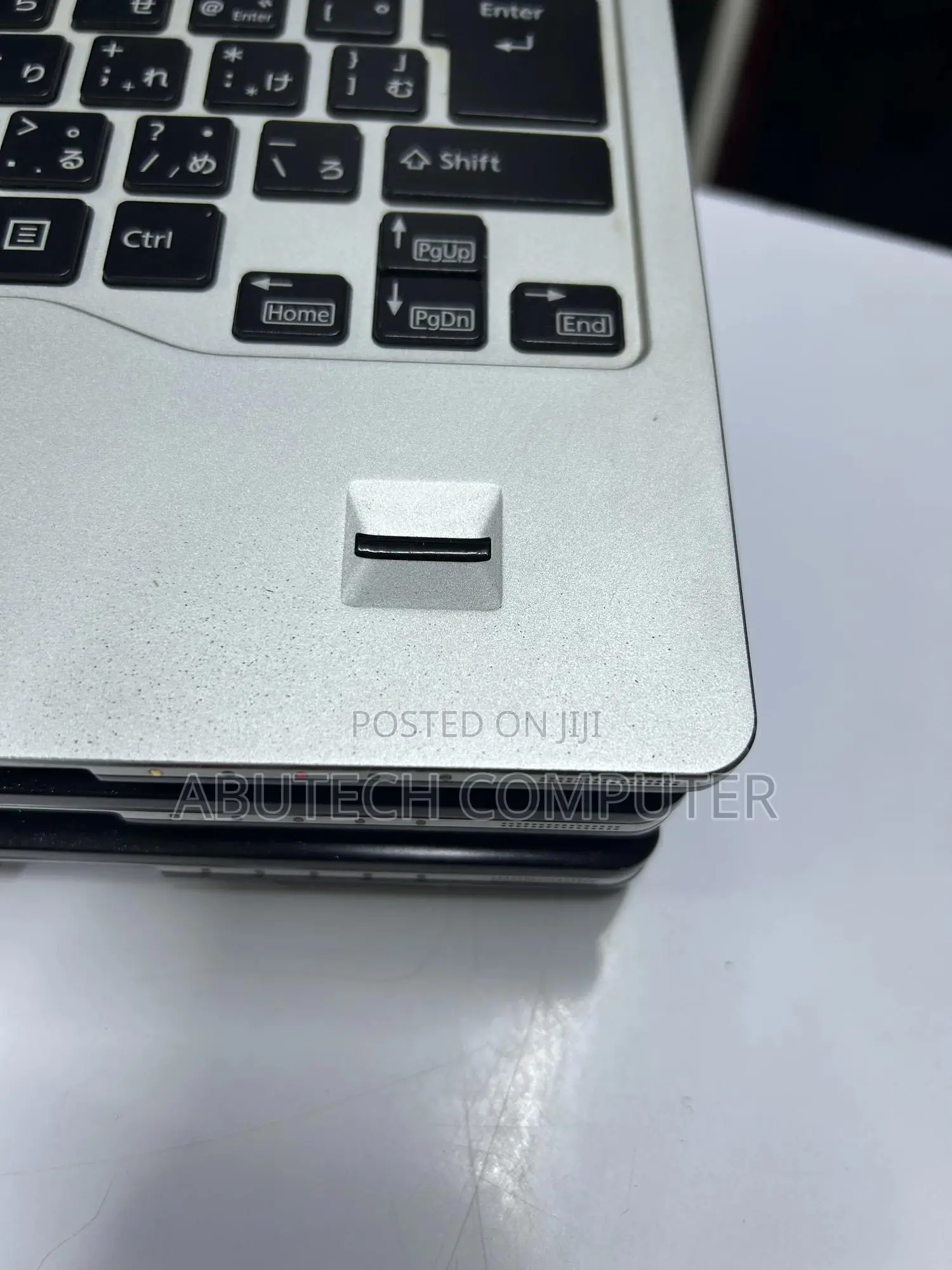 Laptop Fujitsu Lifebook S937 4GB Intel Core i5 SSD 128GB