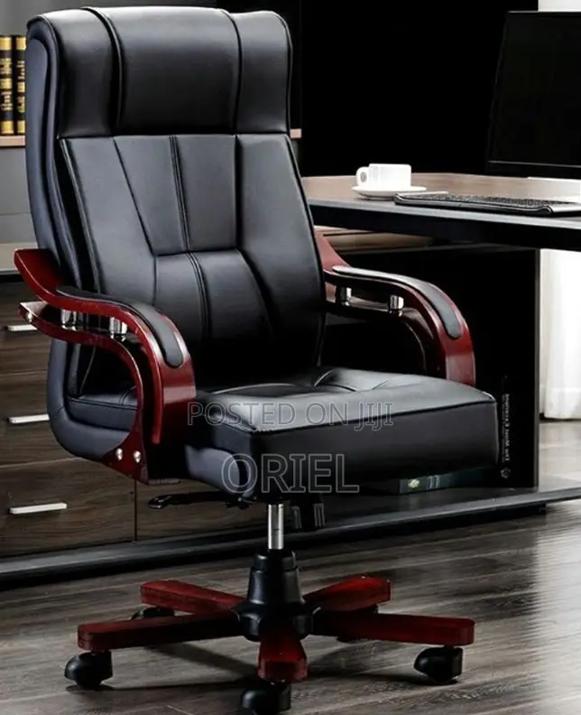 Office Chair :Leather Executive High-Back Chair for Executive Offices