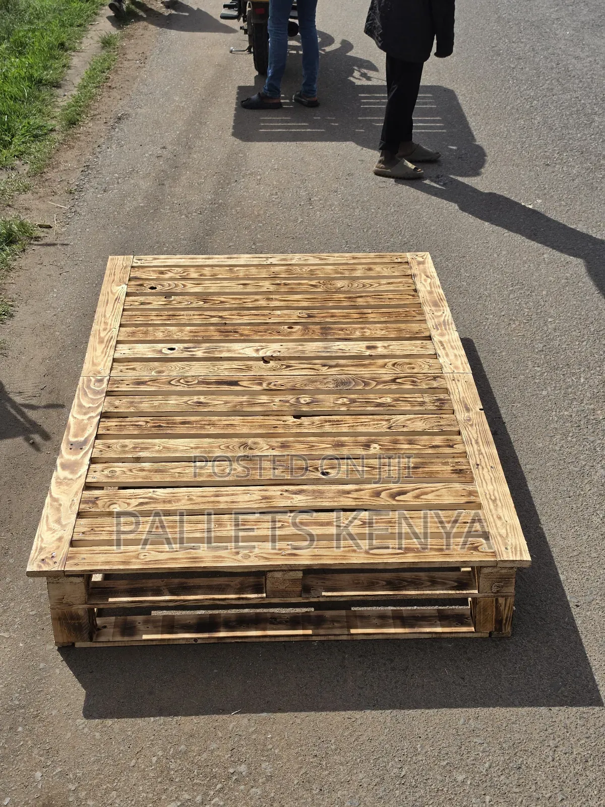 4*6 Pallet Bed Frame- Heavy Duty, Detachable Stylish.Ll