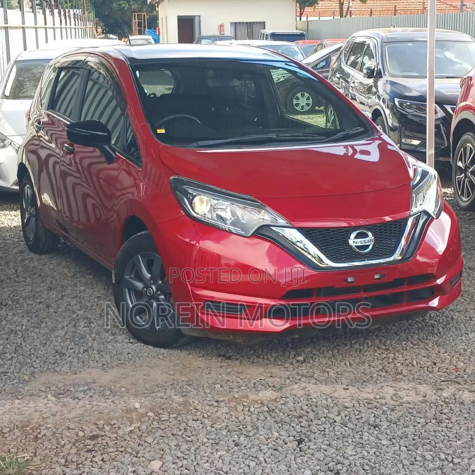 Nissan Note 2018 Red