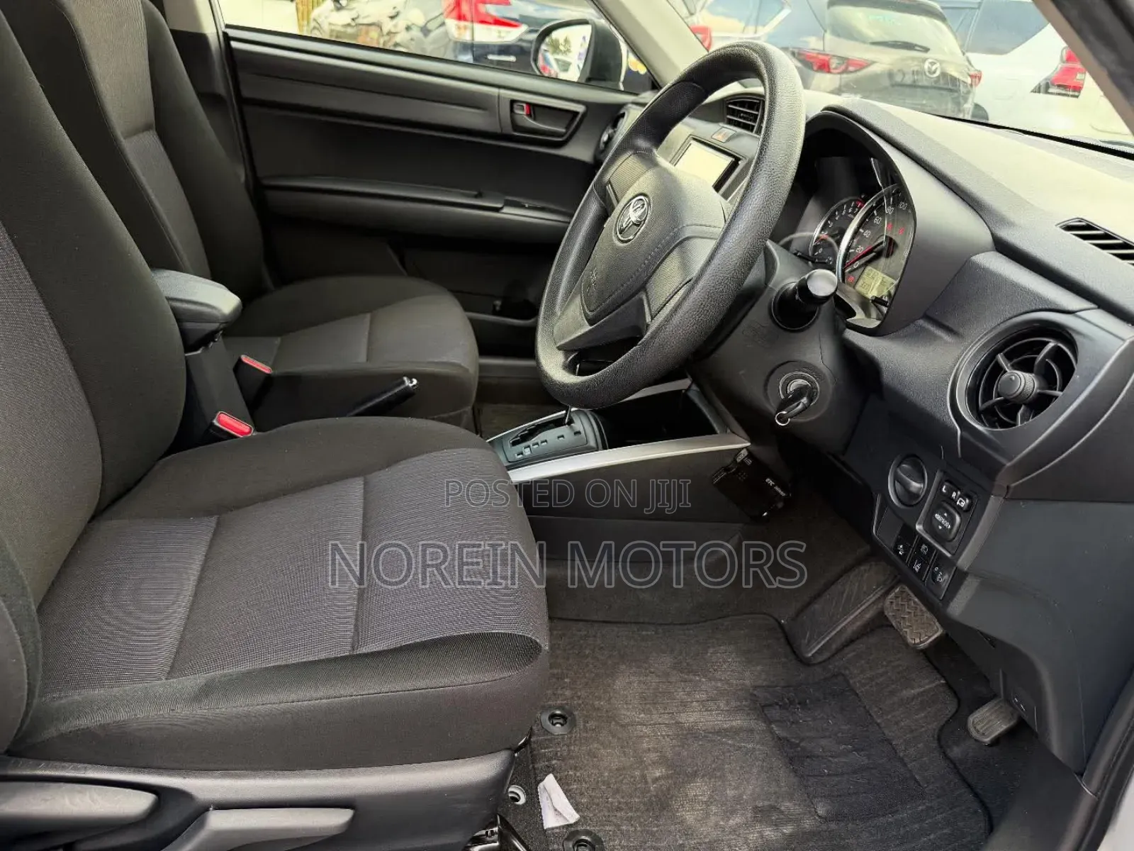 Toyota Corolla Fielder 2018