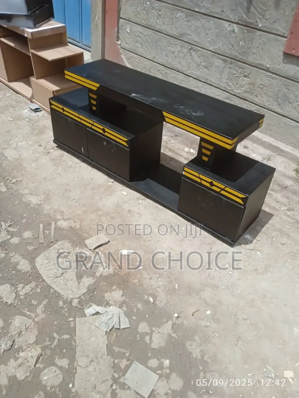 Black Tv Stand