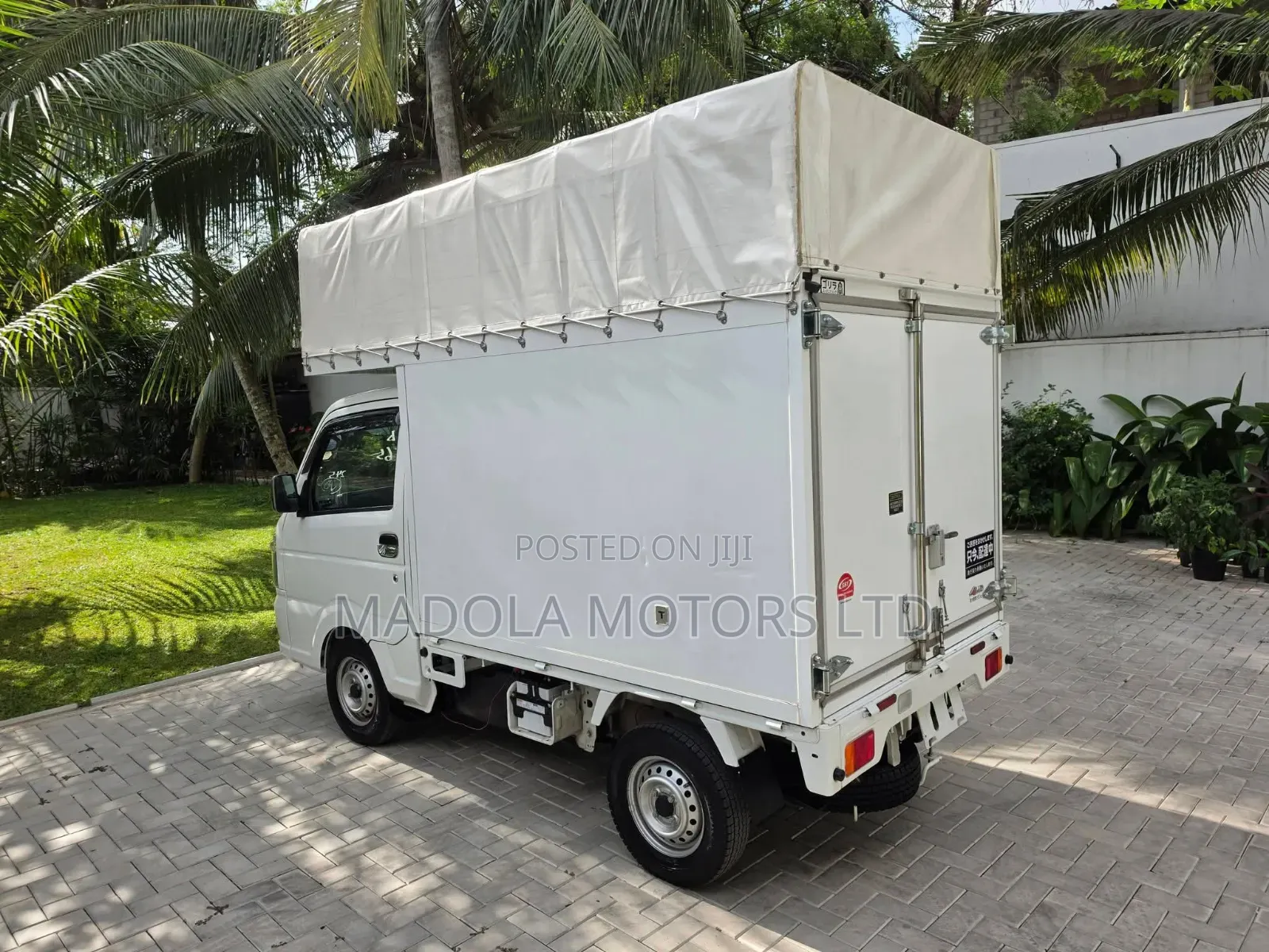 Suzuki Carry 2019 White