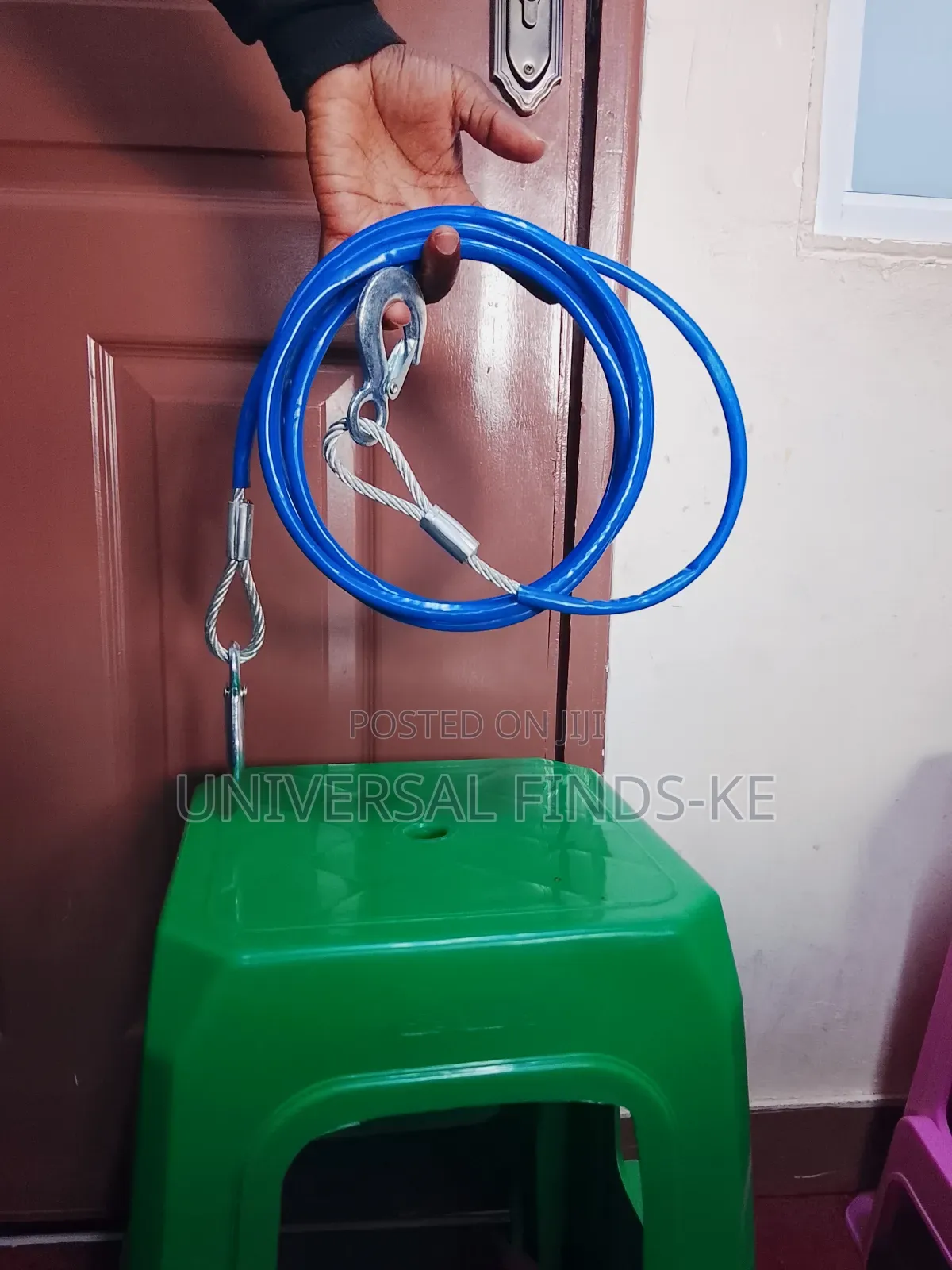 A Blue and Metallic Towing Rope