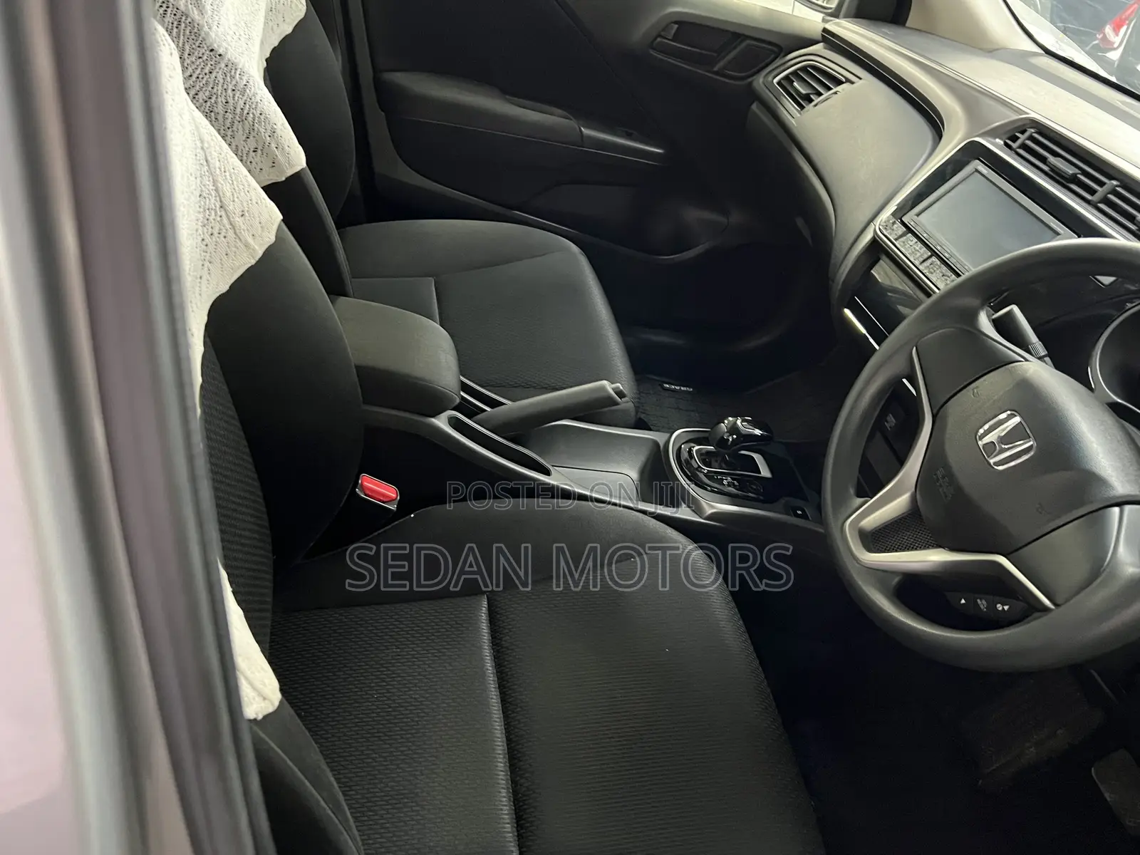 Honda Grace 2019 Silver