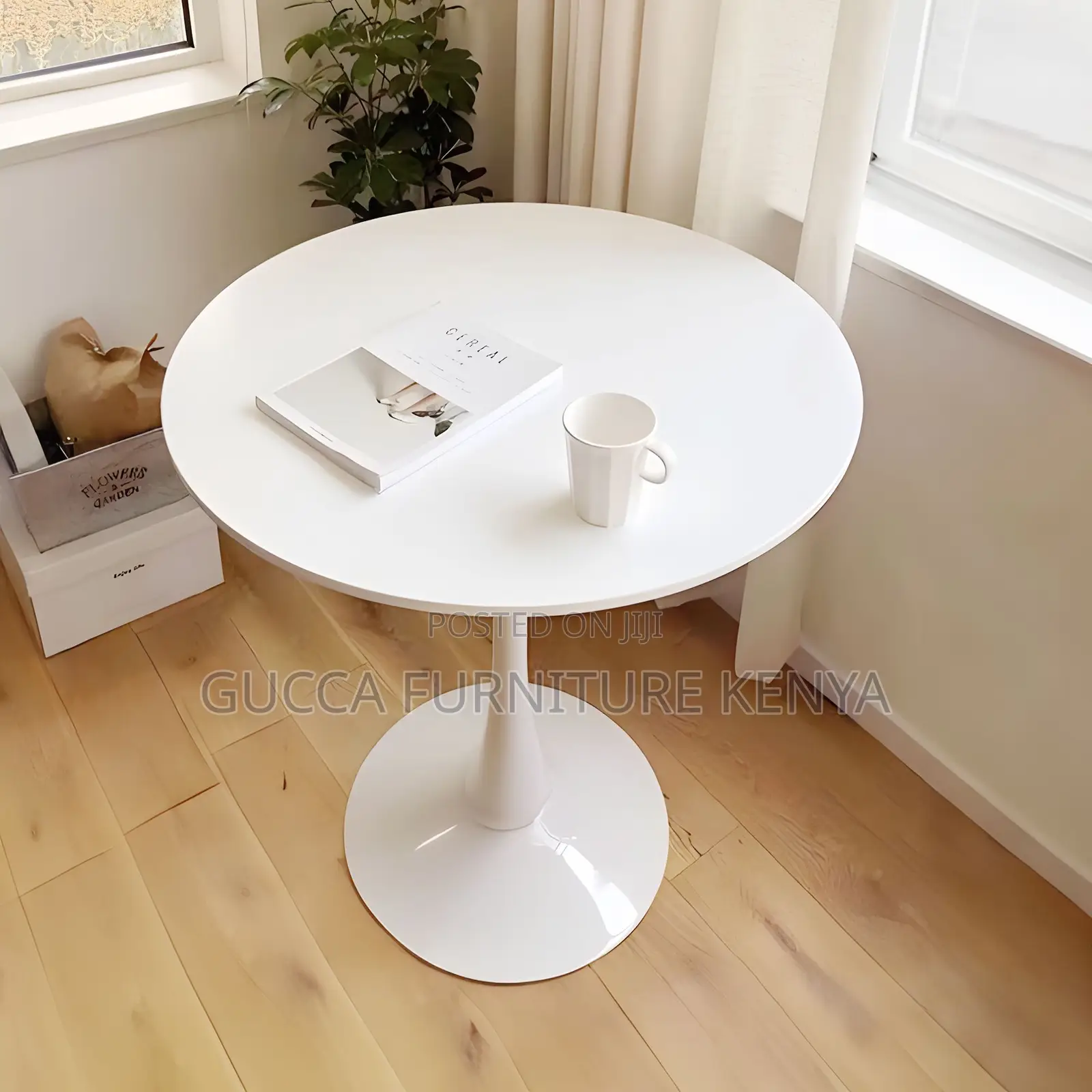 Tulip Style Kitchen Round Dining Table