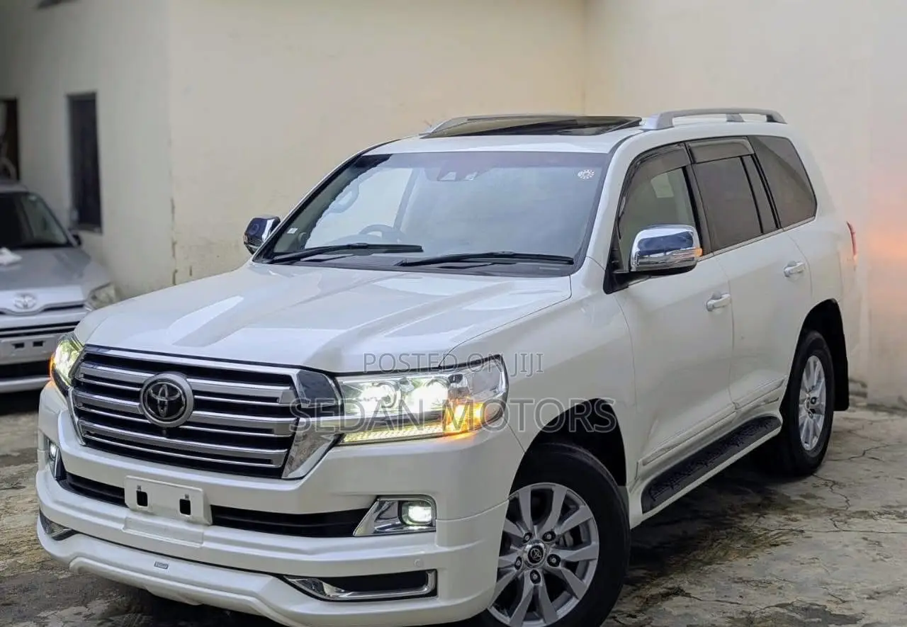 Toyota Land Cruiser 2019 Pearl
