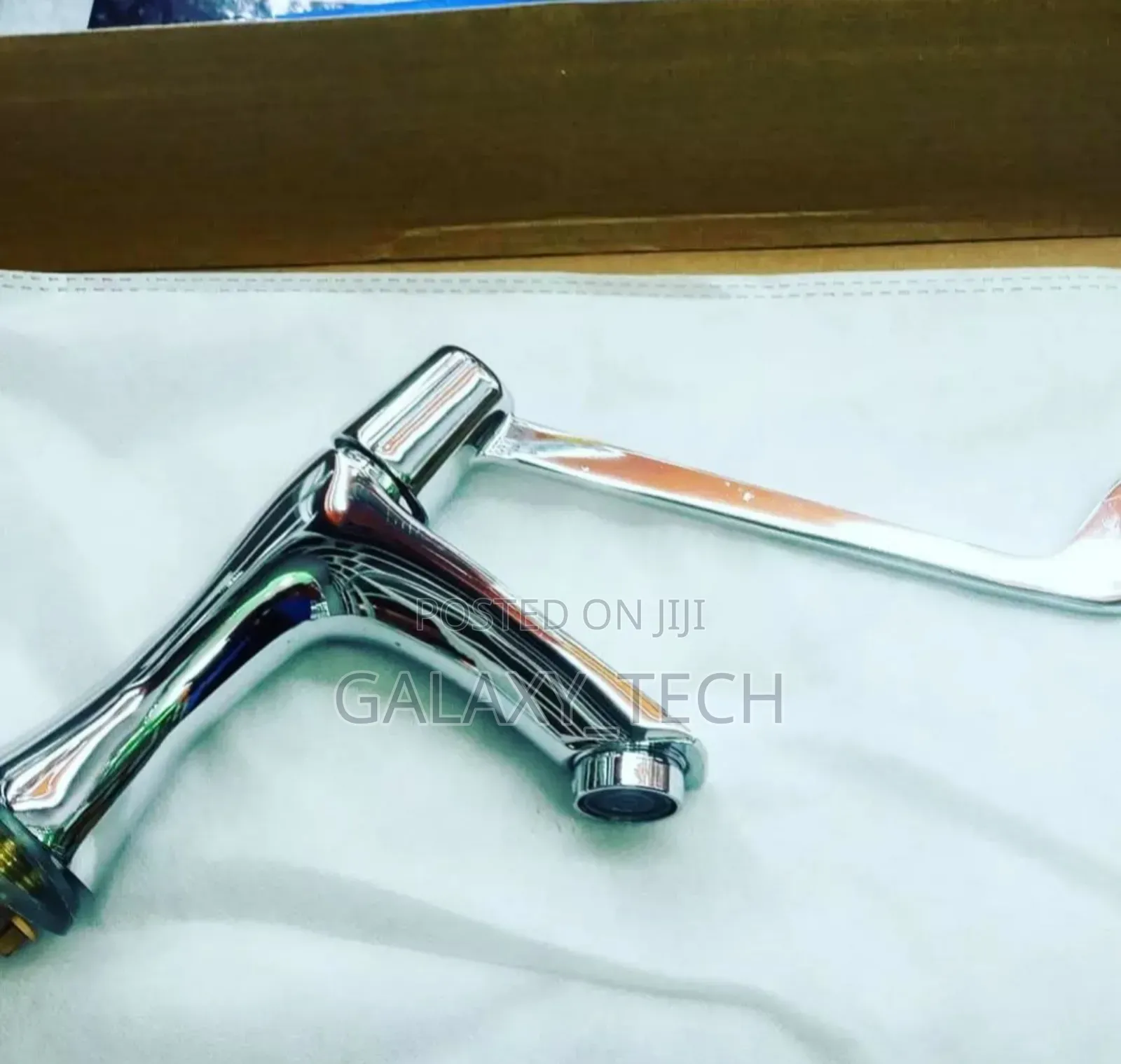 Pillar Tap//Hands-Free Tap//Healthcare Faucet