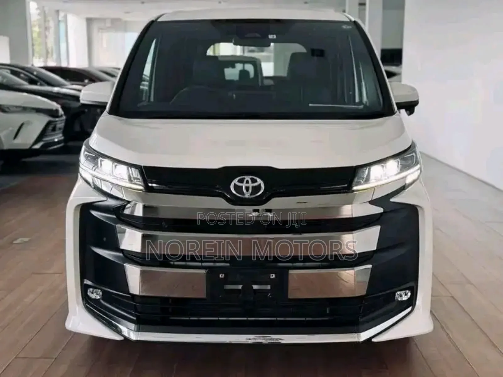 Toyota Noah 2019 Pearl