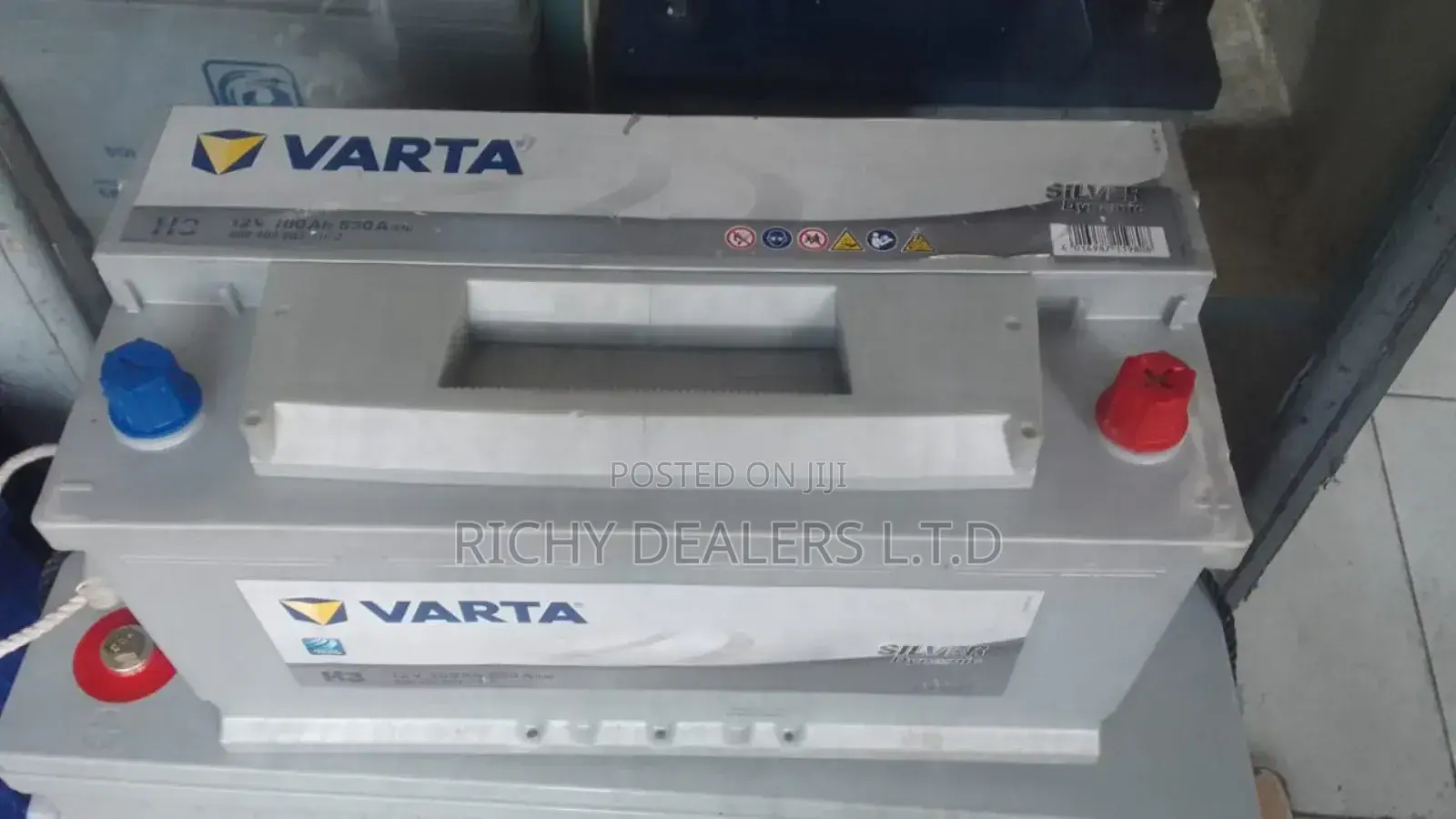Varta Din100/100ah Battery