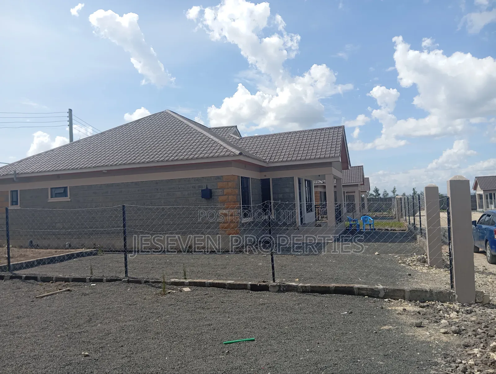 3bdrm Bungalow in Kitengela Off for sale