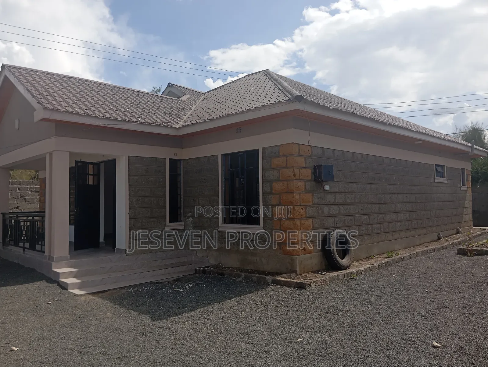 3bdrm Bungalow in Kitengela Off for sale