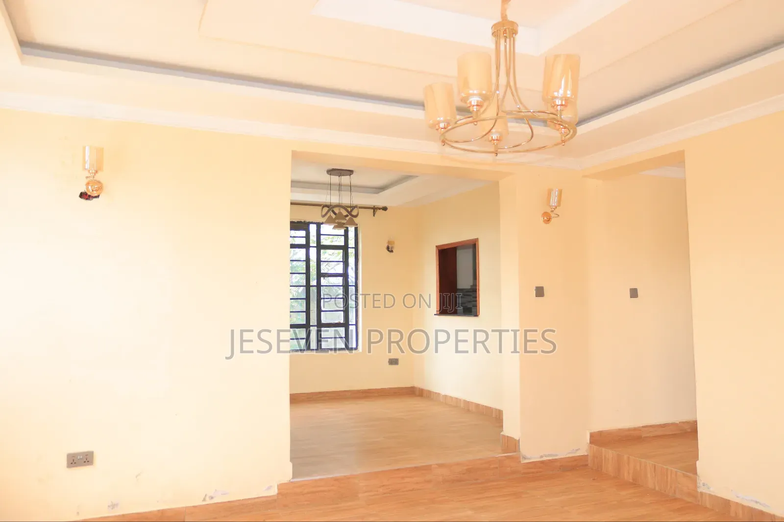 4bdrm Mansion in Katani for sale