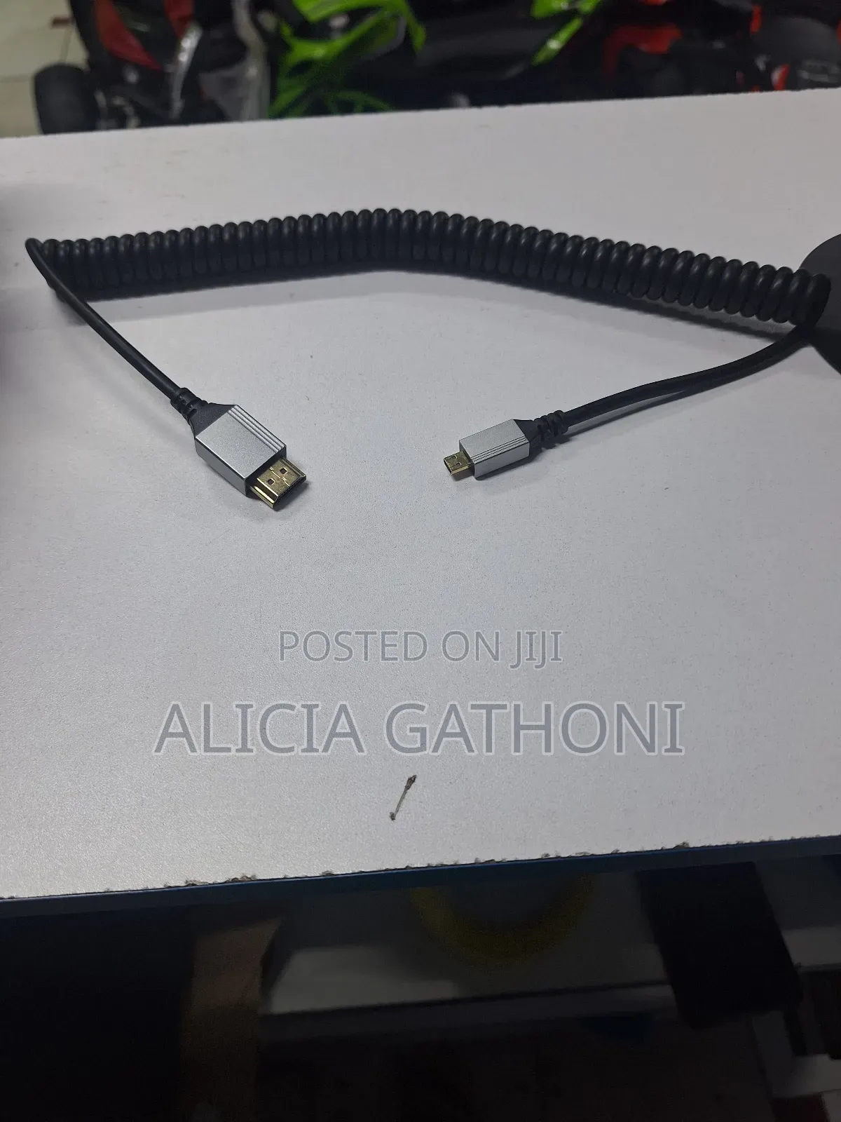 Micro Hdmi to Hdmi Spiral
