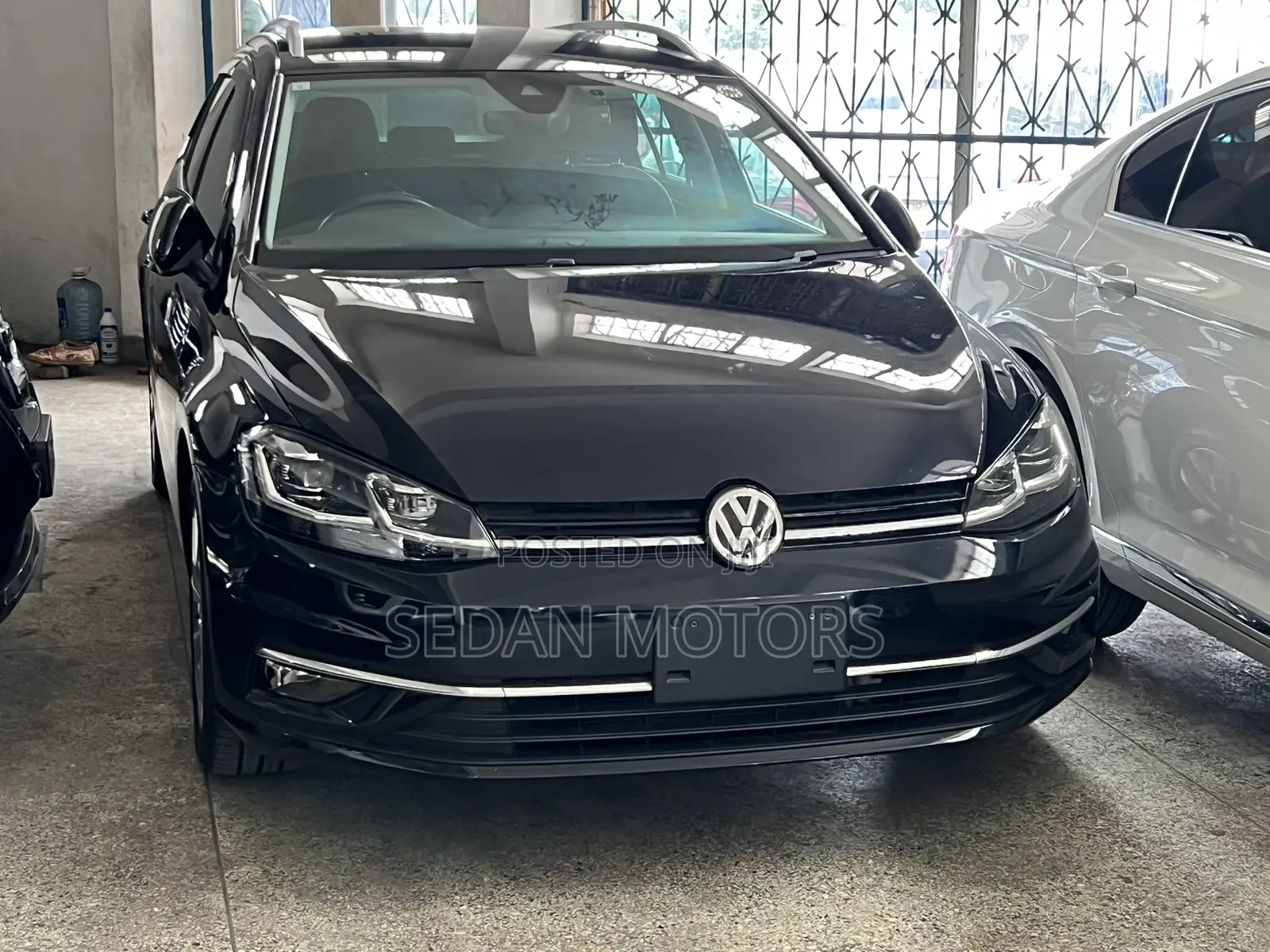 Volkswagen Golf 2019 Matt Black