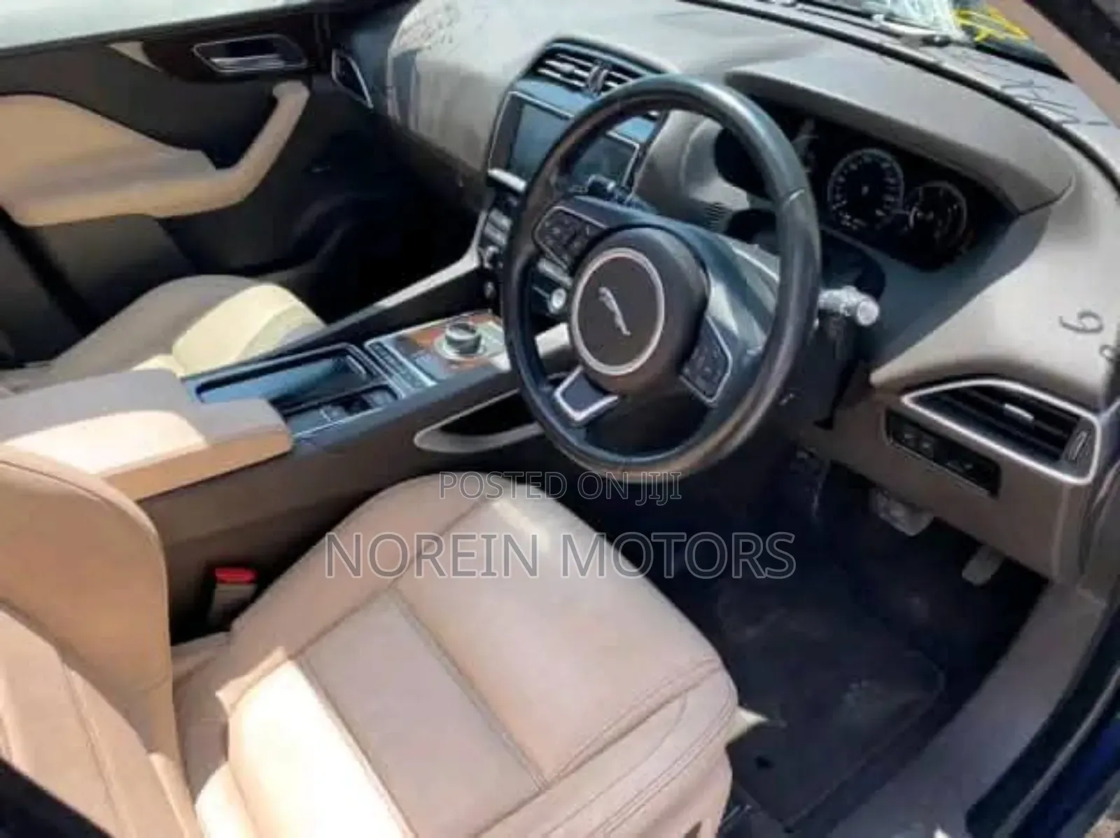 Jaguar F-Pace 2019 Blue