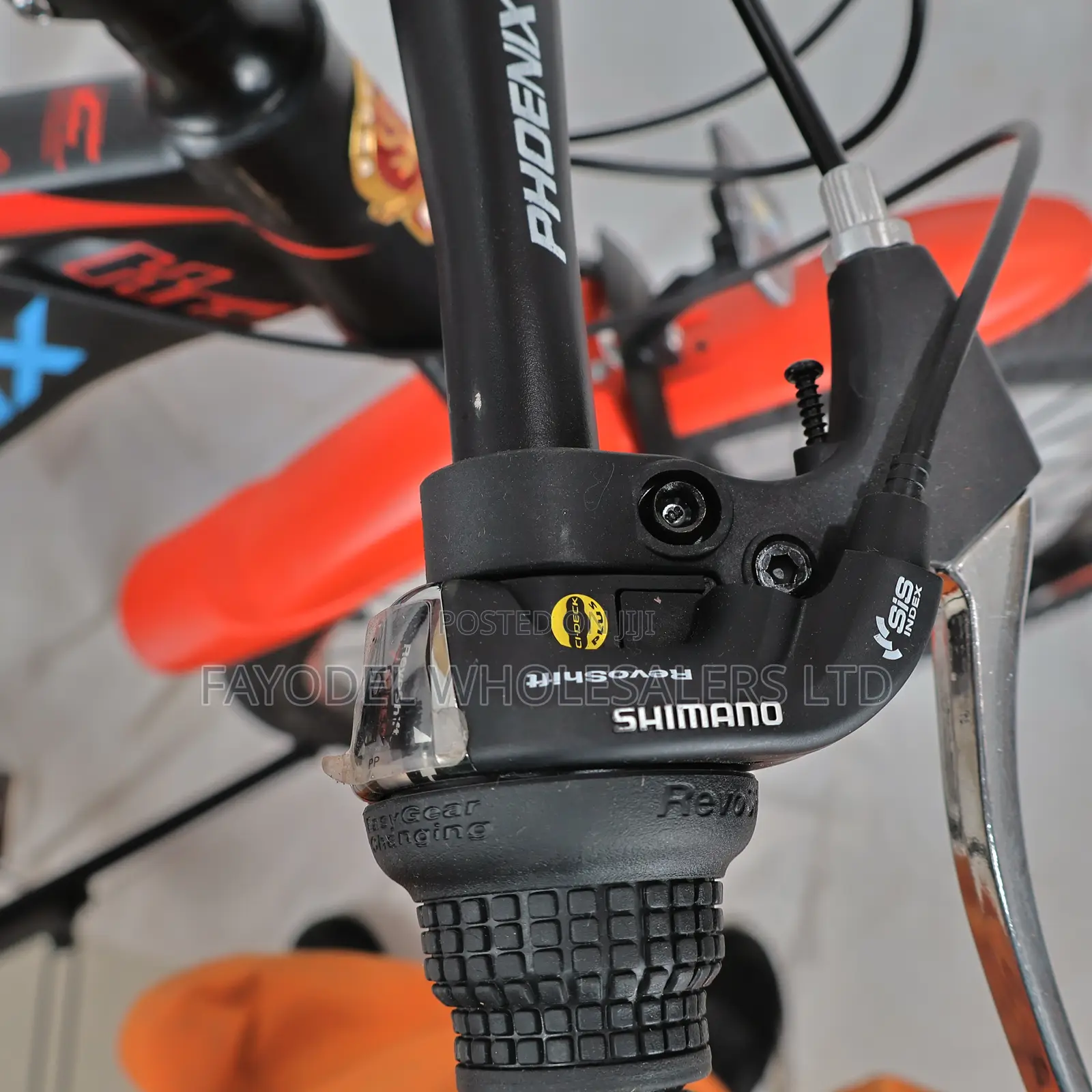 Hoenix MTB Size 26 Is Built for Adult Riders