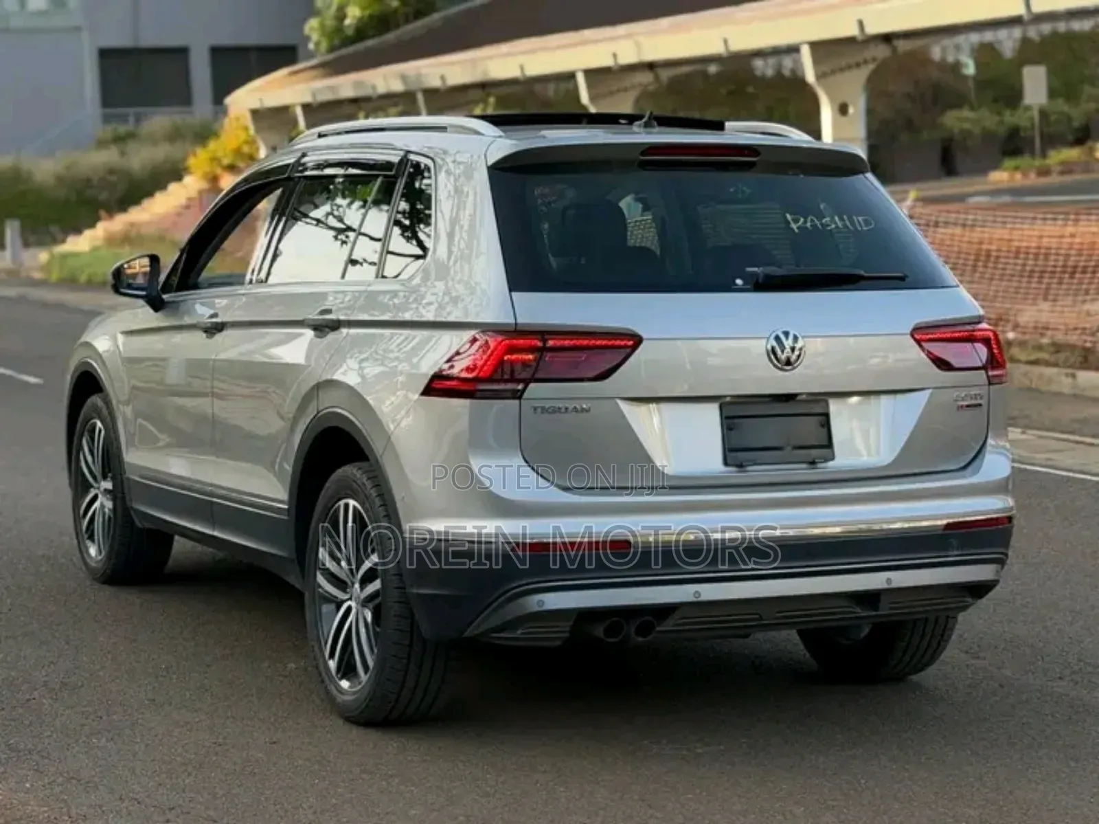 Volkswagen Tiguan 2018 Silver