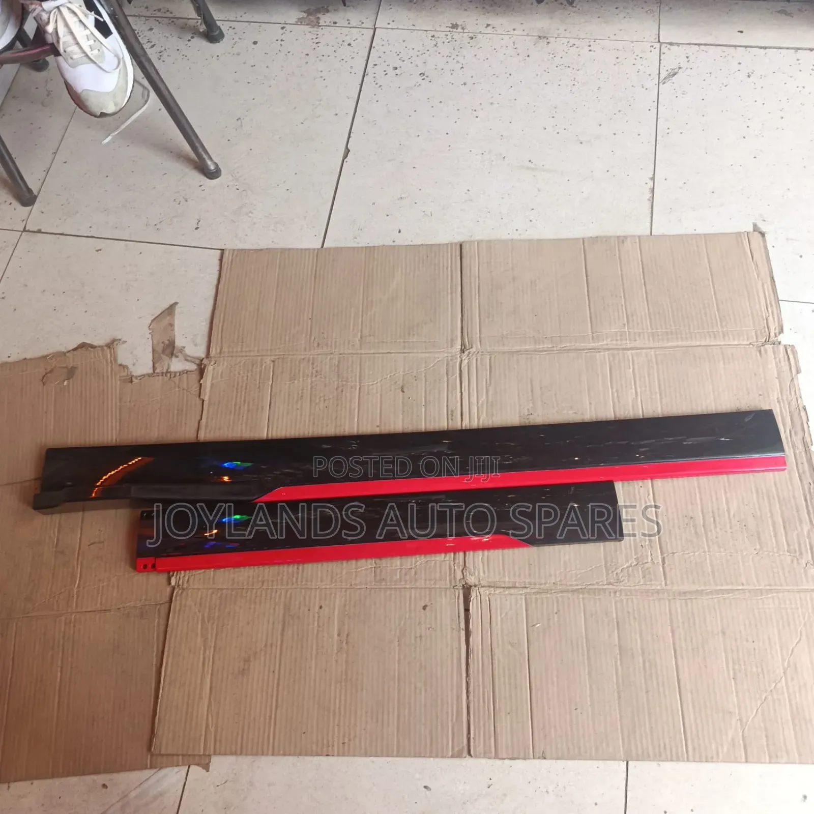 Universal Side Steps Red and Black