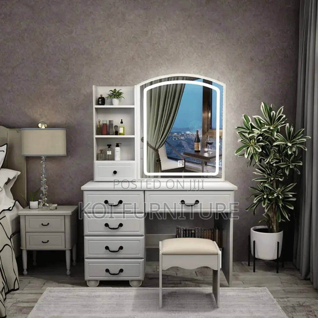 Dressers; White Bedroom Home Vanity Set With Glossy Finish